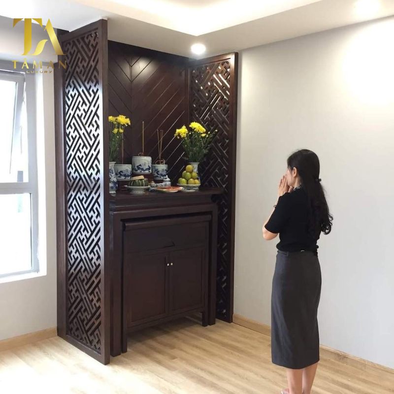Địa Chỉ Mua Bàn Thờ Chung Cư Đẹp Tại Gia Lâm Dựa vào thiết kế của bàn thờ phù hợp với ngôi nhà