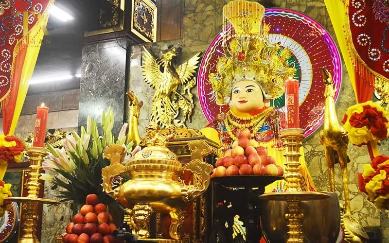 Miếu Bà Chúa Xứ thiết kế tam cấp ba tầng
