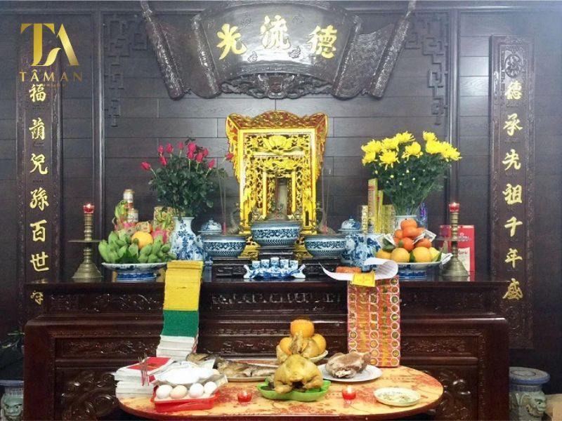 Khi di chuyển bàn thờ các vị trí trong nhà