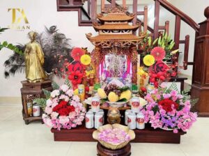 Thắp 9 nén hương và khấn theo bài khấn dưới đây