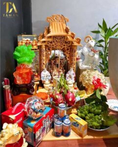 Cách Trang Trí Bàn Thờ Thần Tài Chuẩn Phong Thủy 2024