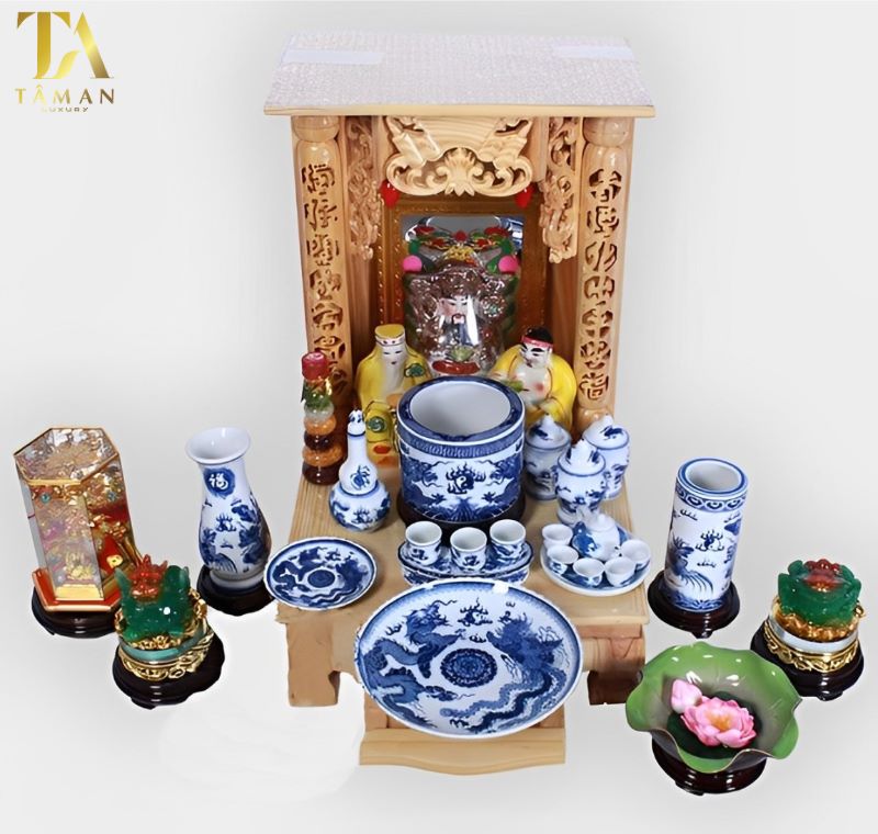 Gợi Ý Cách Bày Trí Bàn Thờ Thần Tài Thịnh Phát Lộc Quanh Năm Hướng bày trí bàn thờ Thần Tài hợp mệnh gia chủ, mang lại may mắn, tài lộc
