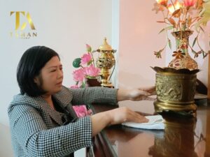 Một số lưu ý khi bao sái bàn thờ năm 2024 để đón tài lộc