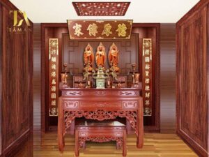 Văn khấn thay bàn thờ mới chi tiết và cụ thể